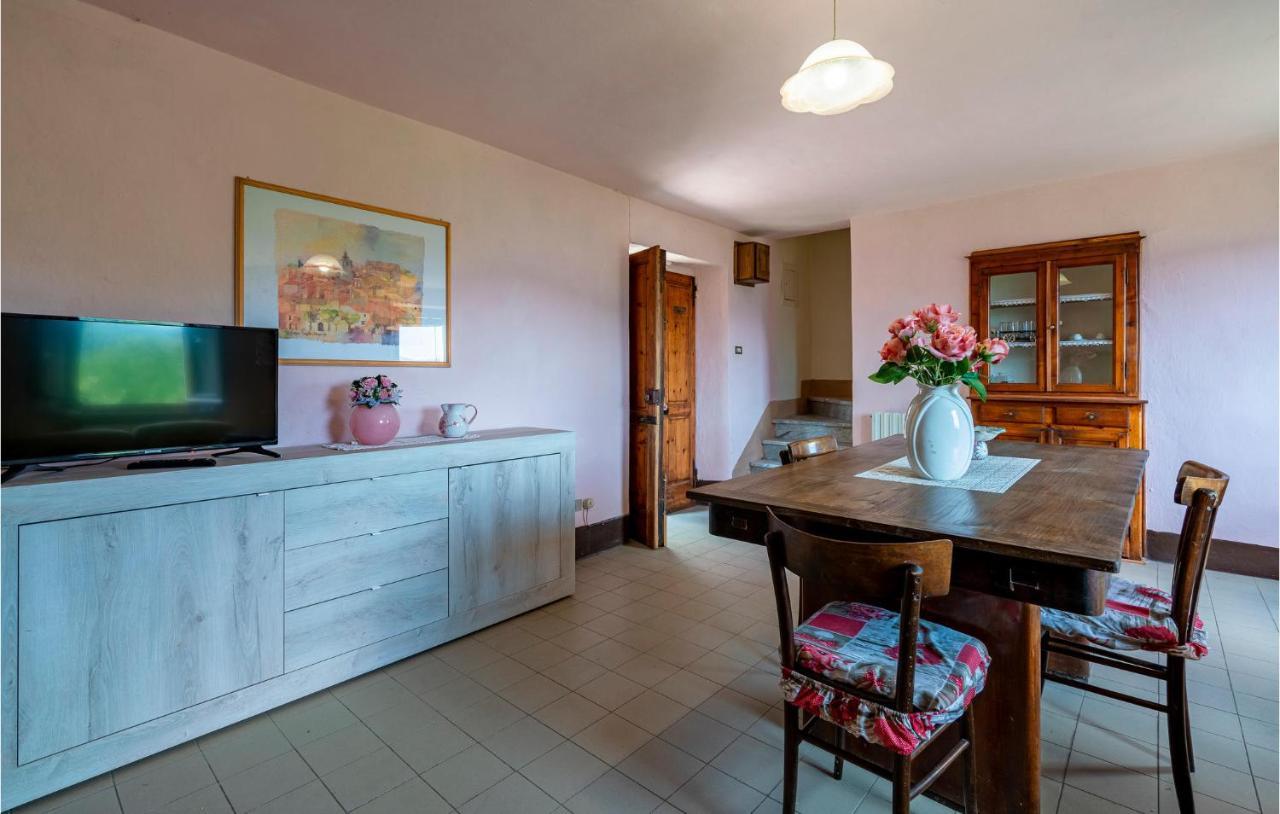 Stunning Home In Longoio With Kitchen Monti di Villa Exterior photo